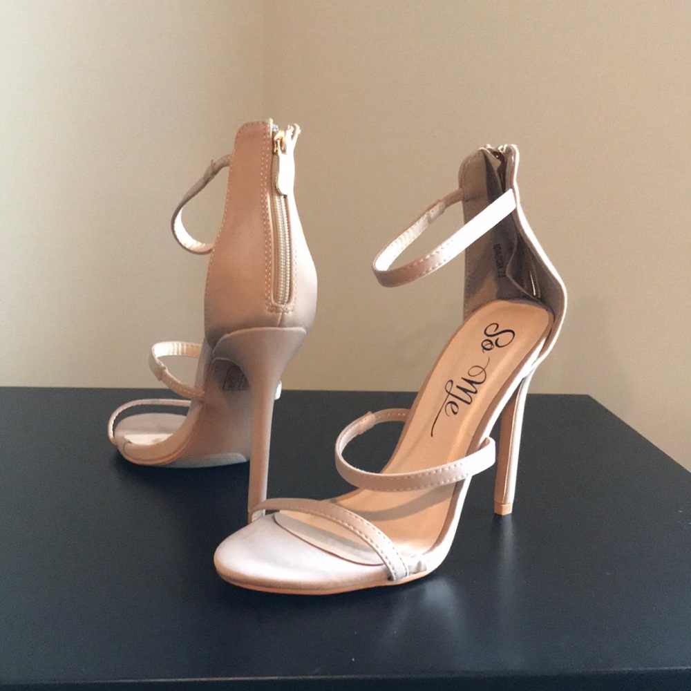 SO ME HIGH HEEL SANDALS